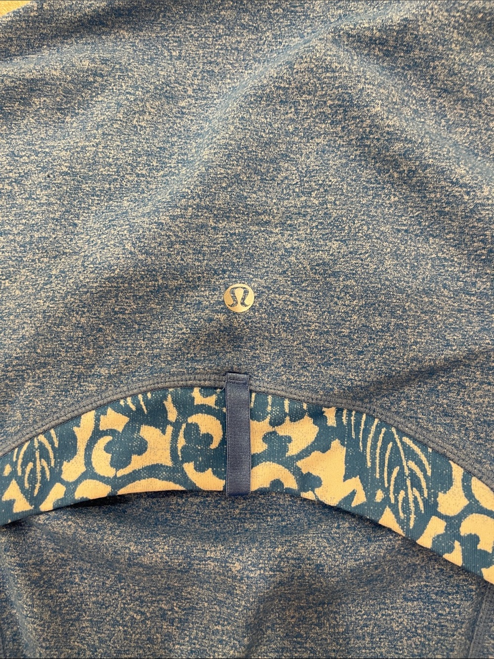 Women’s Lululemon Blue Zip-Front Active Jacket - Picture 5 of 6